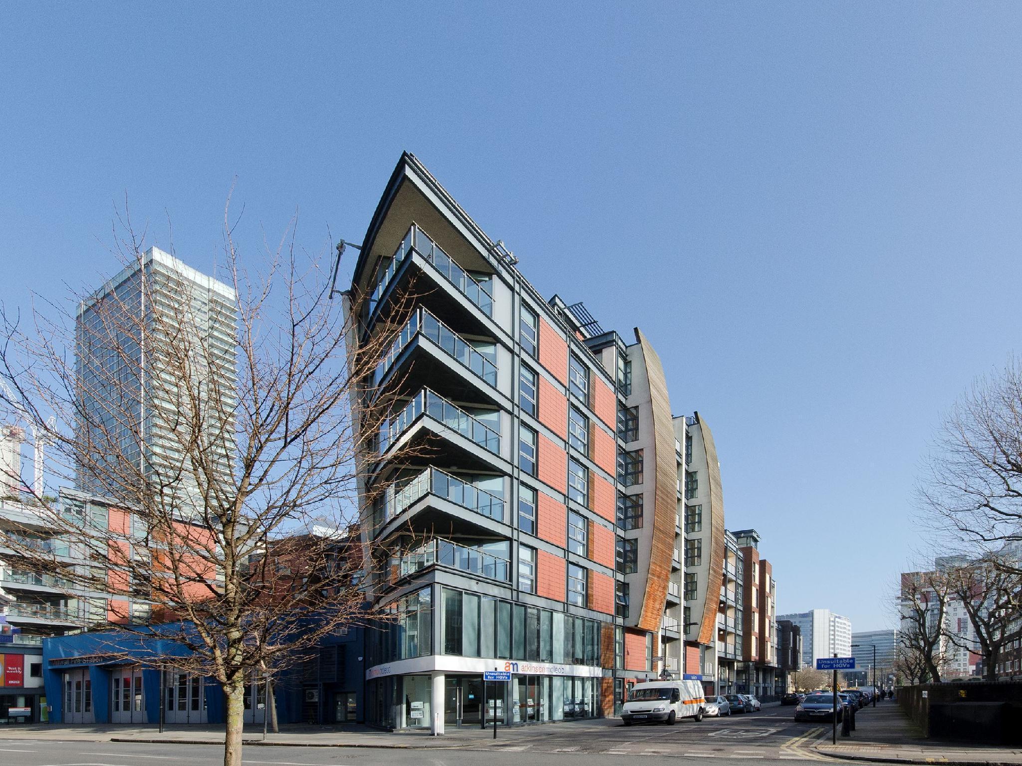 Marlin Canary Wharf Aparthotel London